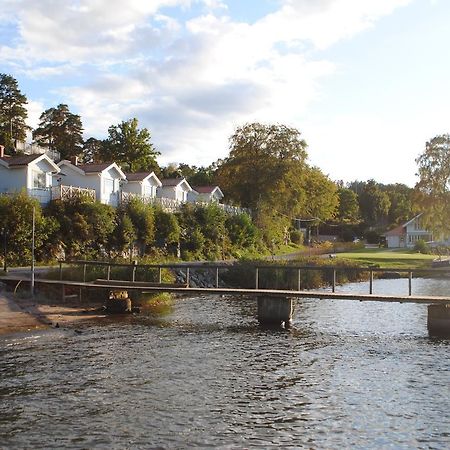 Anfasteroed Gardsvik - Badstugorna Ljungskile Kültér fotó